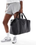 [Bo+Tee] Bo+Tee holdall tote bag in black One Size Black