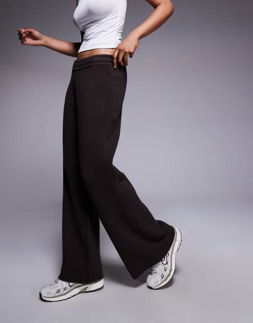 Bo+Tee ribbed knit wide leg joggers in pecan, 3 of 5
