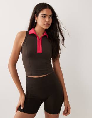 Bo+tee Soft Active Quarter Zip Top With Contrast Collar In Brown