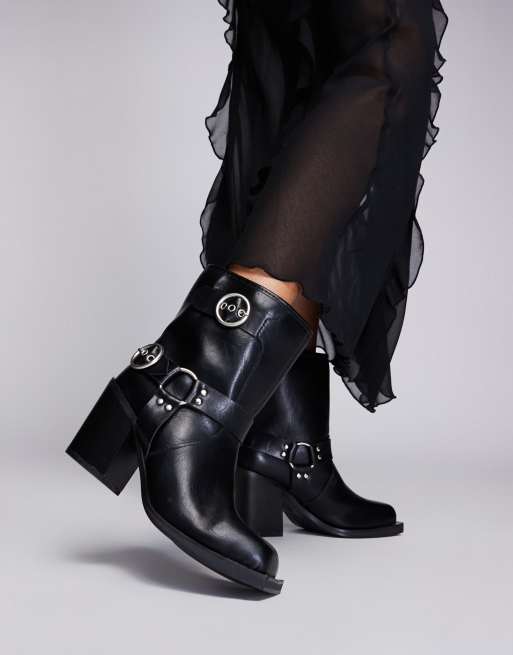 Botines biker negros con tacón Freak de Public Desire Wide Fit