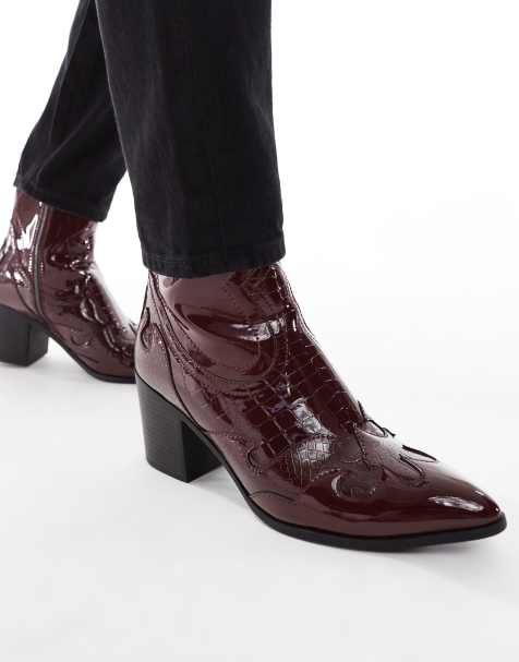 Botines Chelsea burdeos con tacón y detalles estilo wéstern de charol de ASOS DESIGN - view 1