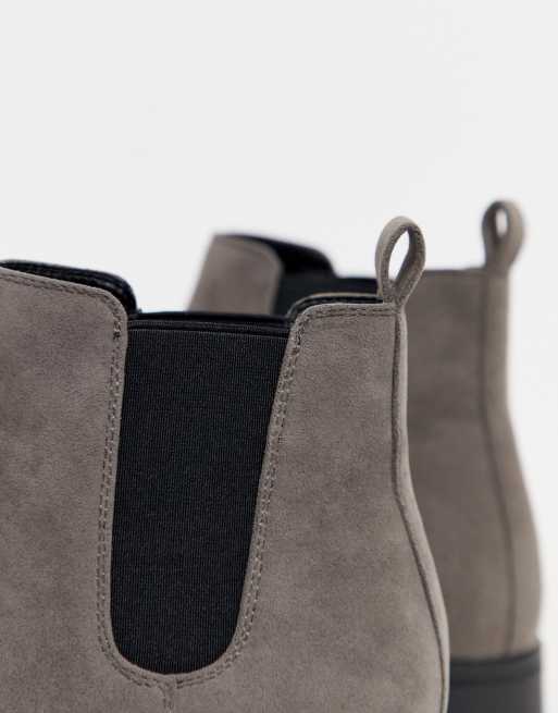 Botines Chelsea grises de antelina de ASOS DESIGN, 3 de 4