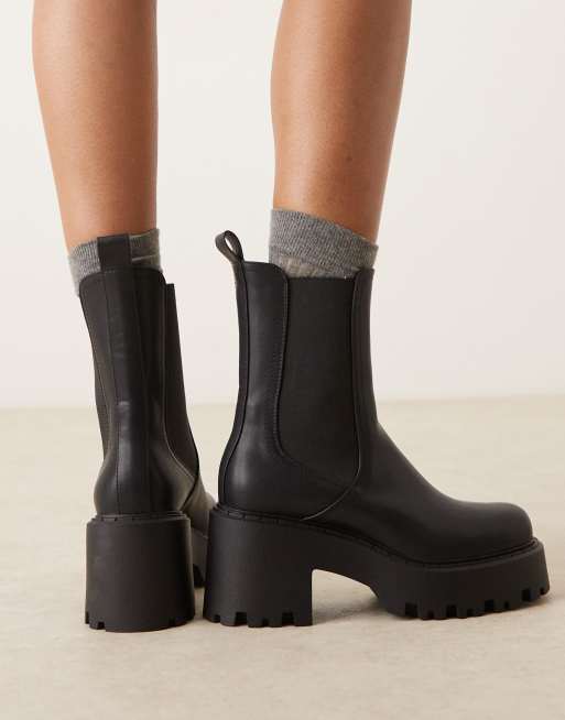 Botines Chelsea negros de tacón con suela gruesa Rae de ASOS - Main Image