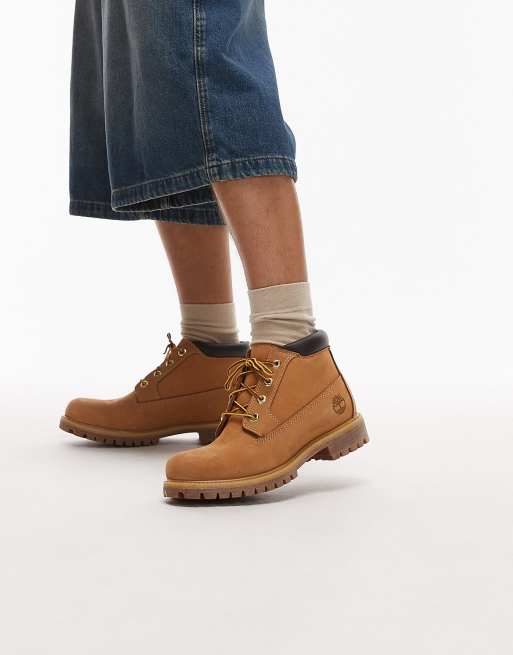 Botines Chukka color trigo impermeables de caña media con cordones de Timberland   