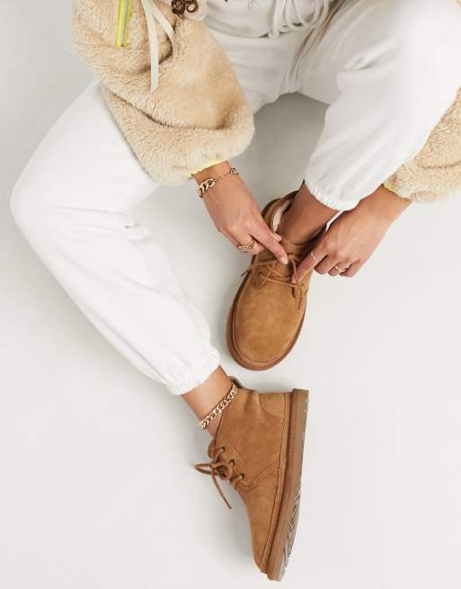 Amado obturador Inflar Botines con cordones en color castaño Neumel de UGG | ASOS