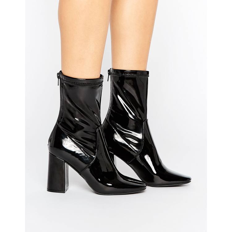 Botines de charol con tacón de New Look | ASOS