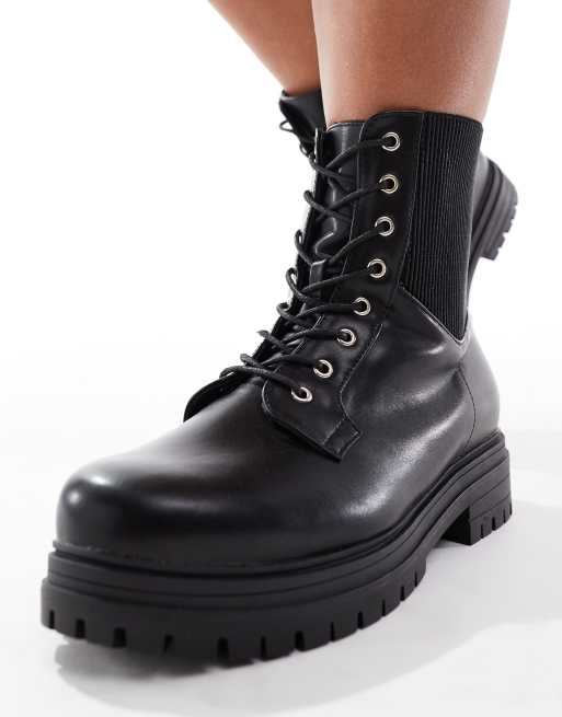 Botines negros con cordones y suela gruesa de Yours, 4 de 4