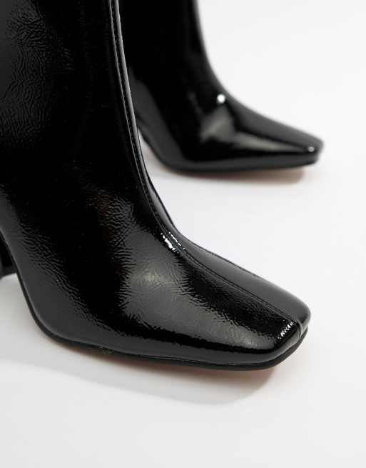 Botines negros con nuevo tacón acampanado y puntera cuadrada de Missguided, 3 de 4