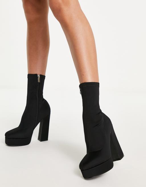 Botines negros con tacón Clancy de BEBO