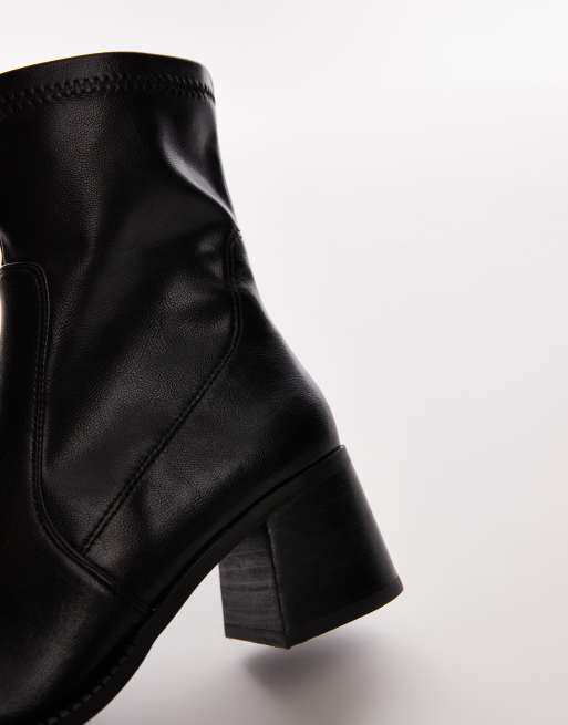 Botines negros con tacón de bloque Nicola de Topshop, 2 de 4