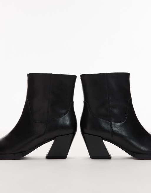 Botines negros Holly de Tony Bianco, 2 de 4