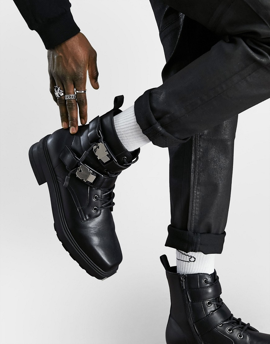 фото Ботинки на шнуровке из искусственной кожи на массивной подошве с квадратным носком asos design-черный цвет