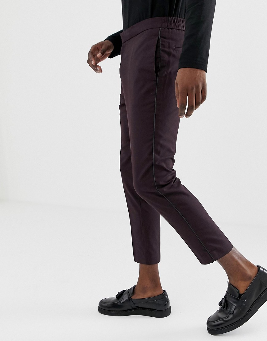 Bourgognefarvede smarte bukser med tittebåndsdetalje fra New Look-Rød