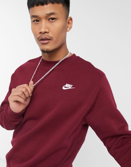 Bourgognefarvet Club sweatshirt med rund hals fra Nike