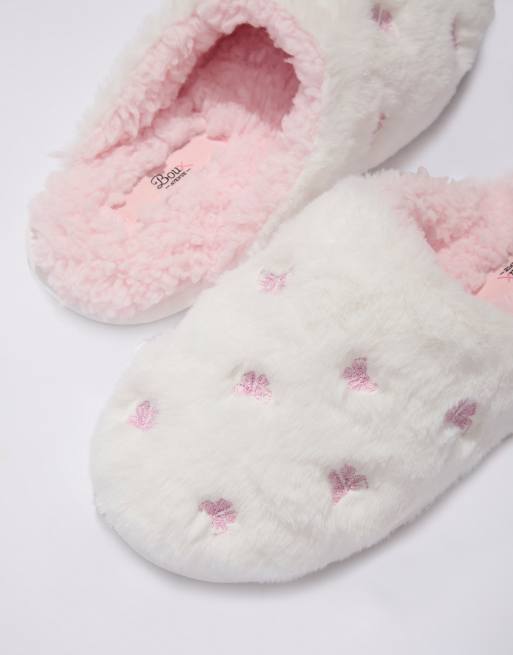 Boux Avenue Bow embroidered fluffy mule slippers soft cosy loungewear in ivory mix, 4 of 7