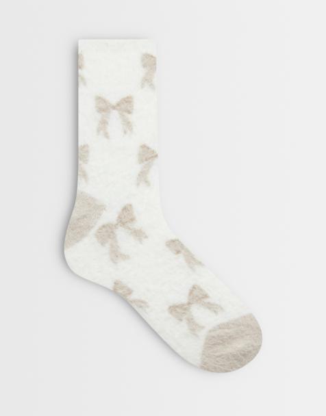 Boux Avenue - calcetines suaves con estampado de lazos en tonos neutros - view 1