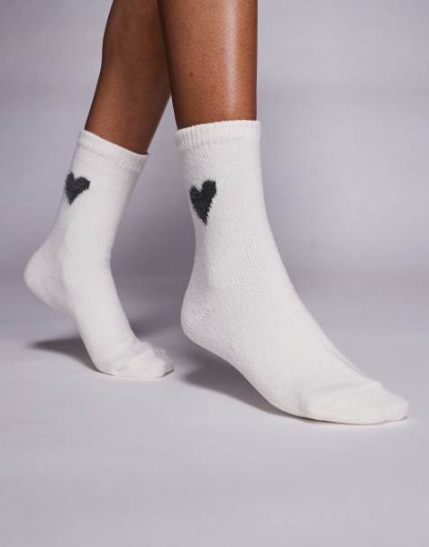 Boux Avenue - Chaussettes confortable à imprimé cœurs - Ivoire - view 1