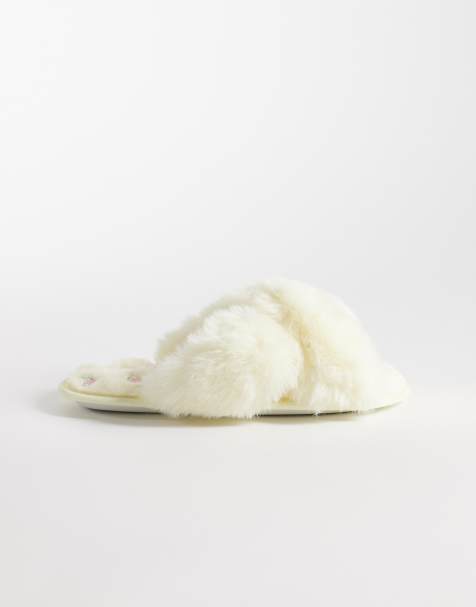 Boux Avenue - Chaussons duveteux à brides croisées - Jaune beurre - view 1