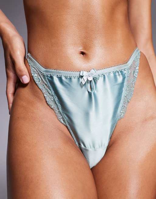 Boux Avenue - Clover - Satijnen tanga-string geborduurde afwerking in saliegroen, 3 van 4