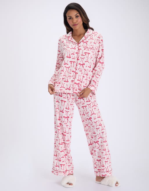 Boux Avenue Flutter bows fleece pyjamas in a bag nightwear set in ivory mix, 3 of 4