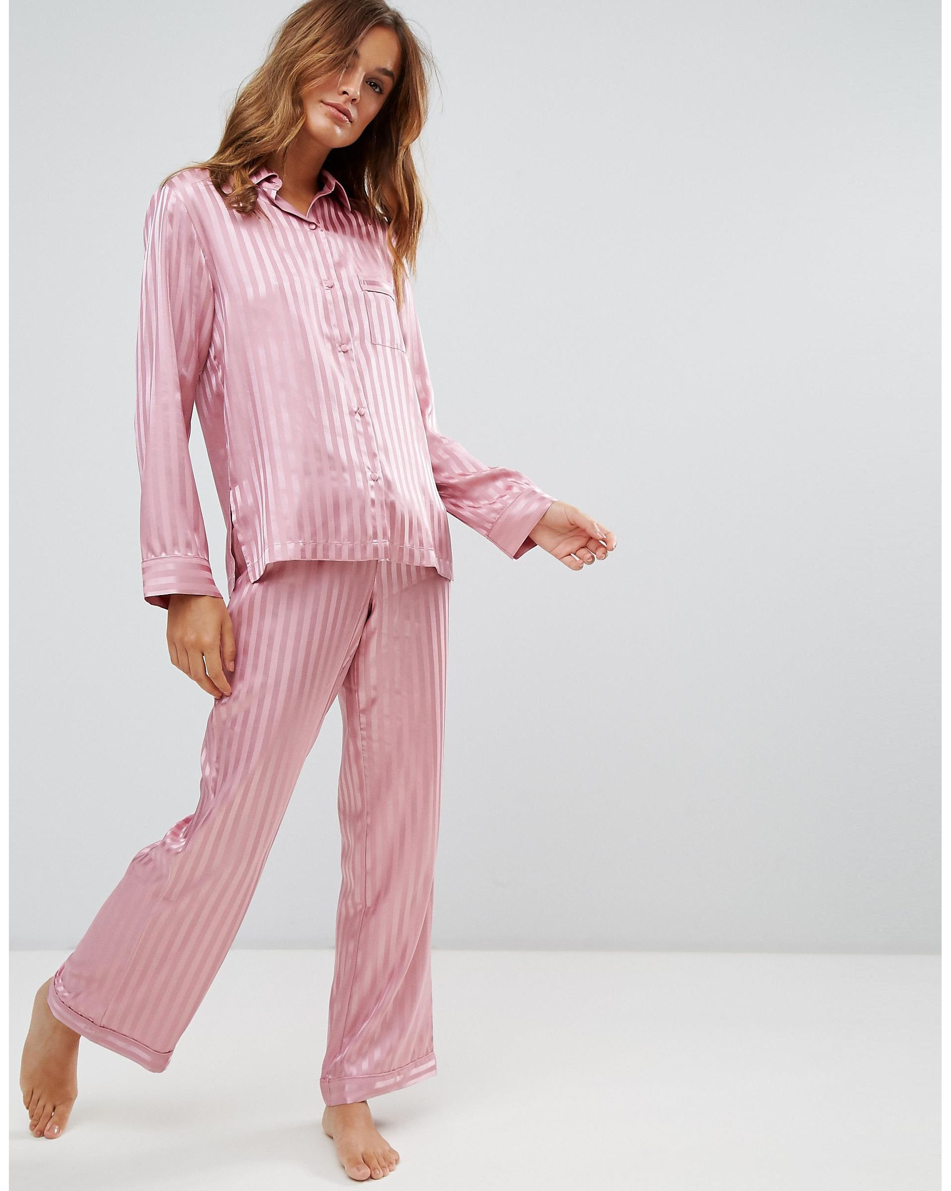 Пижама розовая в полоску