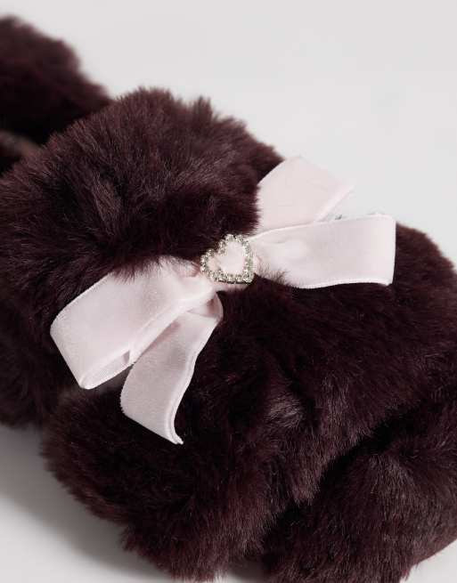 Boux Avenue open toe rhinestone heart bow front plush slippers in berry, 2 of 4