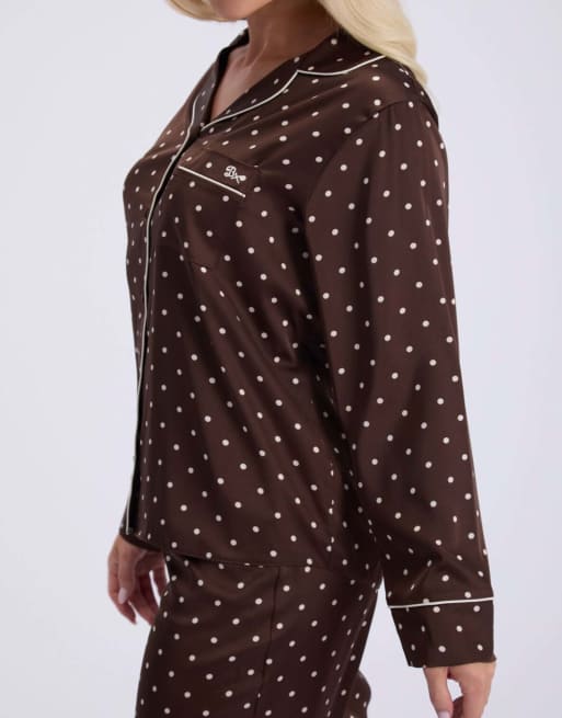 Boux Avenue Polka dot satin long pyjama set top and trousers nightwear in chocolate, 6 of 7