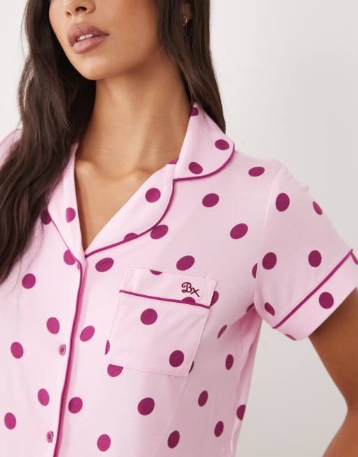 Boux Avenue pyjamasset i modal med korta byxor och rosa prickar, 3 av 4