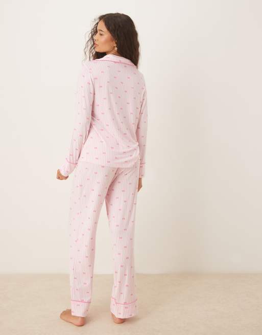 Boux Avenue – Rosa, rosettmönstrad pyjamas med långa ärmar, ränder och platt krage, 4 av 4