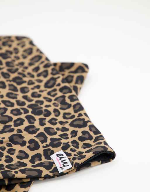 para el cuello con estampado leopardo Colder de Eivy | ASOS