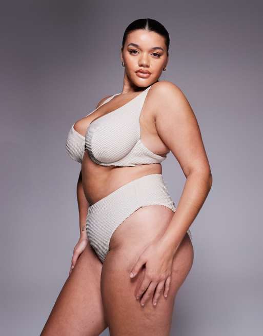 Braguitas de bikini color crema metalizado de talle y pernera altos de tejido efecto rugoso Winter Azores de ASOS DESIGN Curve