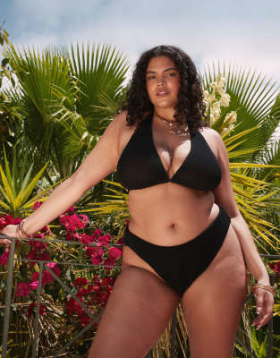 Braguitas de bikini negras de pernera alta de croché Cara de ASOS DESIGN Curve - view 1