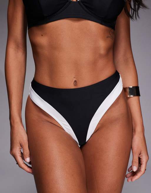 Braguitas de bikini negras de talle alto con ribetes blancos en contraste de Wolf & Whistle, 4 de 4