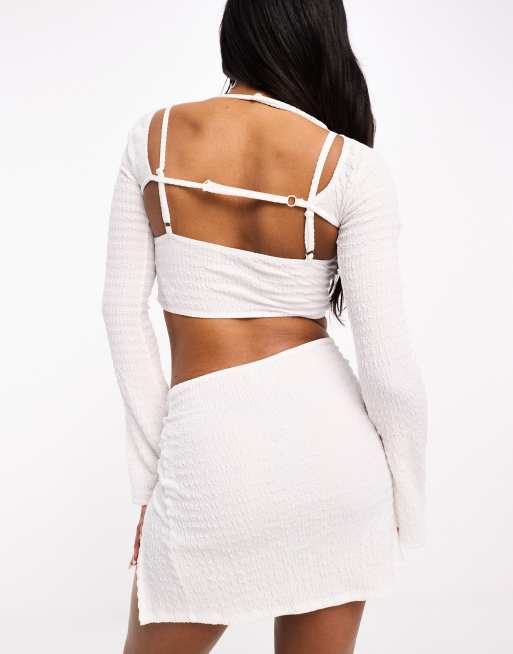Bralette blanco con parte delantera retorcida y bolero con acabado texturizado de ASOS DESIGN (parte de un conjunto), 4 de 4