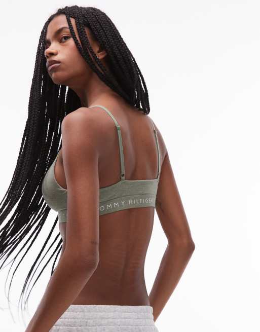 Bralette verde jaspeado con diseño realzador Heritage de Tommy Hilfiger, 2 de 4
