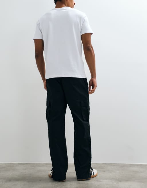 Brave Soul 100% cotton cargo trousers with elasticated waist in black, 5 of 5