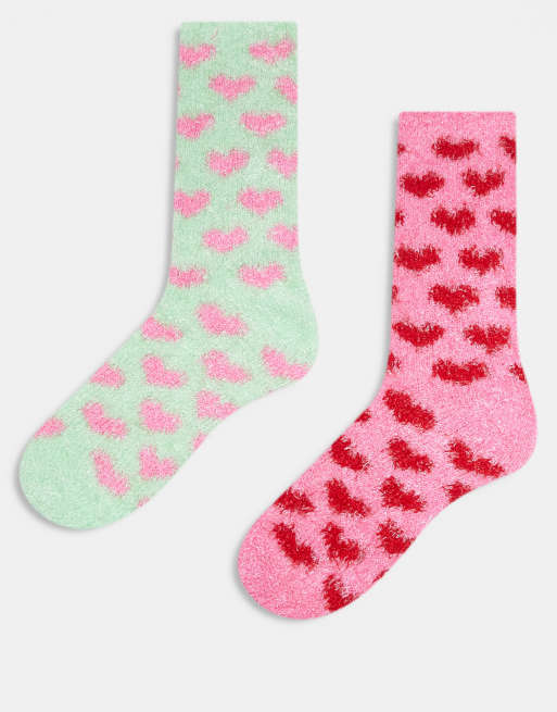 Brave Soul – 2er-Pack flauschige Socken in Rosa und Grün mit Herzmuster