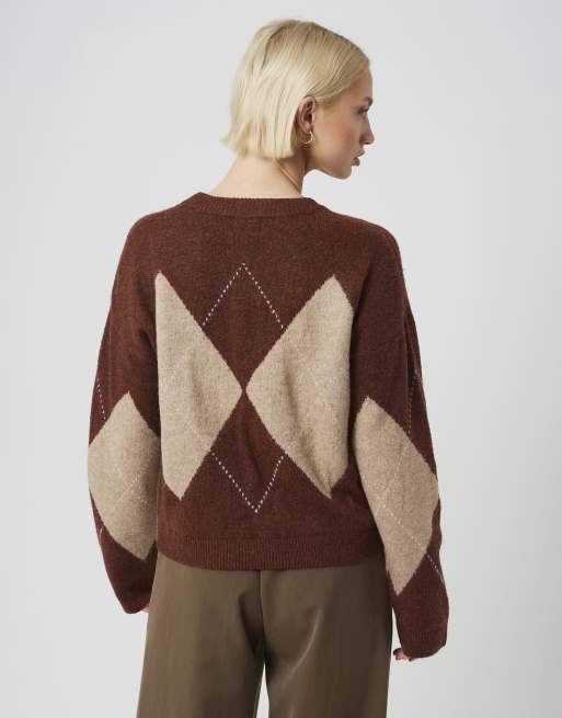Brave Soul Argyle crew neck jumper in brown, 2 of 4
