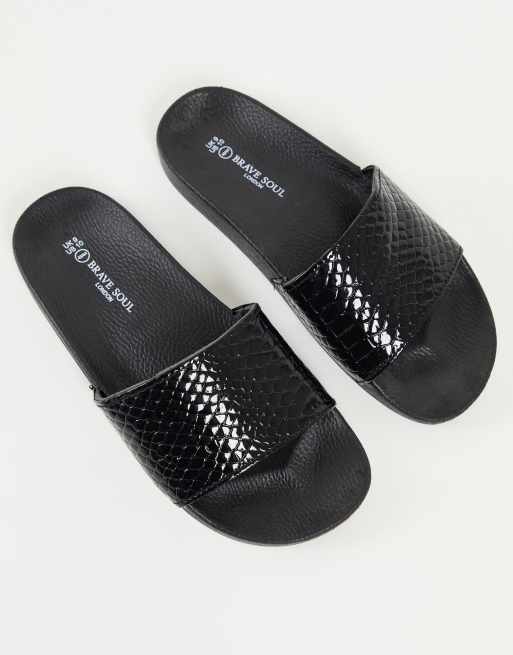 Brave Soul - Badslippers in zwart met krokodillenmotief