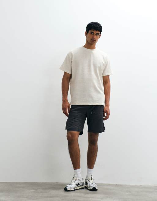 Brave Soul - Beige oversized T-shirt med høj hals, 2 af 5