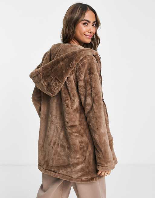 Brave soul deals fur jacket