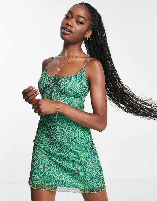 Brave Soul - Cami jurk van mesh met rimpeleffect en madeliefjes in groen