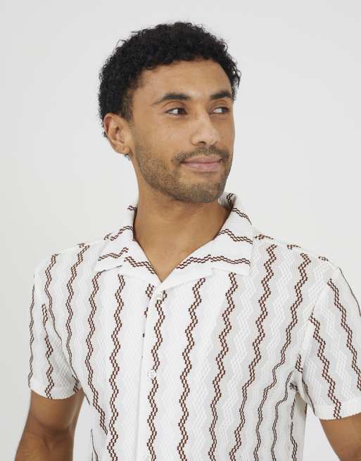 Brave Soul - Camicia a maniche corte bianco sporco a righe ondulate con colletto a rever, 4 di 4