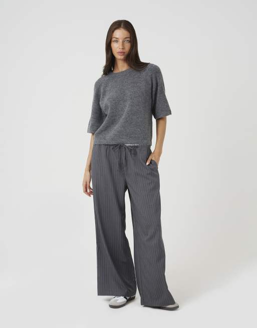 Brave Soul - camiseta de punto holgada en gris carbón, 3 de 4