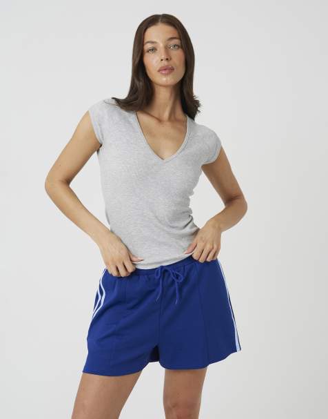 Brave Soul Cap sleeve v-neck fitted t-shirt in grey - view 1