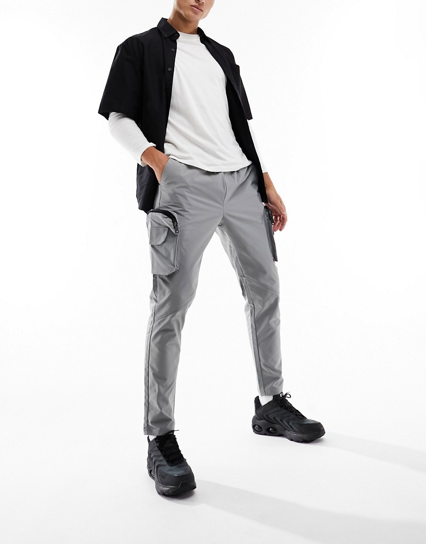 Brave Soul cargo trousers with 3D pockets in light grey