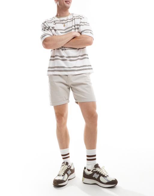 Brave Soul chino shorts in stone, 4 of 5