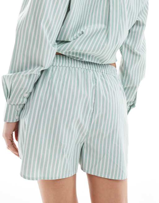 Brave Soul Co-ord pull on shorts in green stripe, 2 of 5