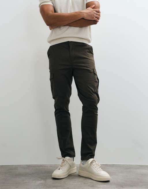 Brave Soul cotton-blend twill cargo chinos in khaki green, 4 of 5
