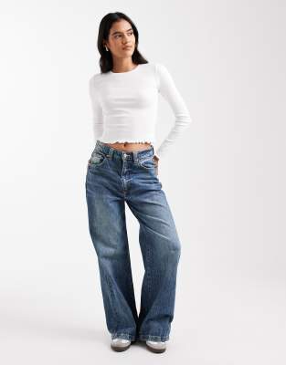 Brave Soul Cotton Long Sleeve T-shirt With Lettuce Hem In White